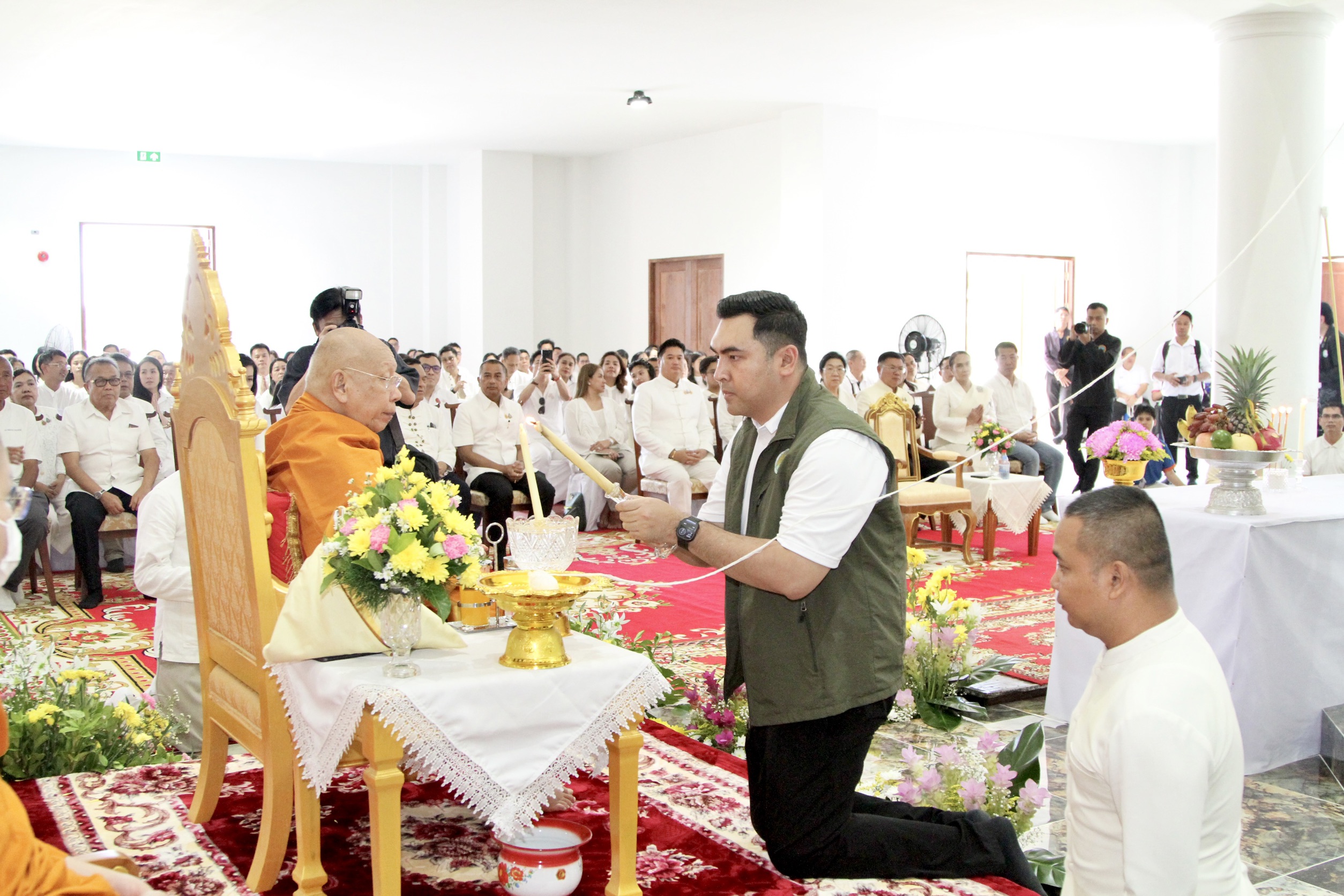title - รองเลขาธิการ ส.ป.ก. ร่วมคณะ รมช.เกษตรฯ ทำบุญงานพืชสวนโลก พร้อมลงพื้นที่ตรวจเยี่ยม ส.ป.ก.อุดรธานี